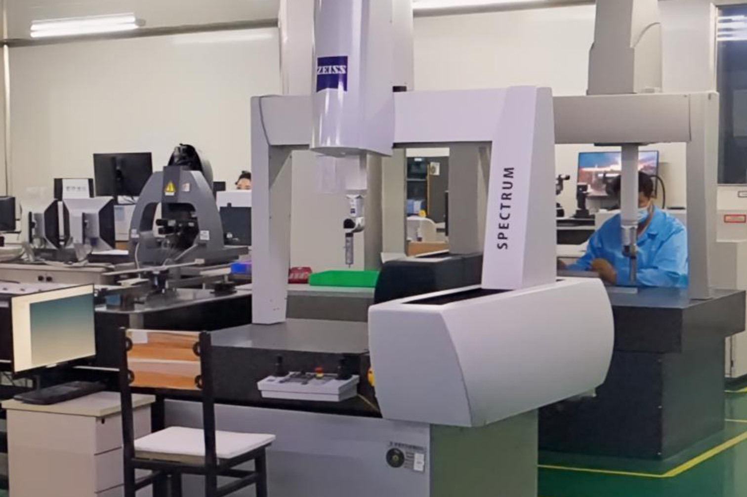 Zeiss-750® Coordinate Measuring Instrument